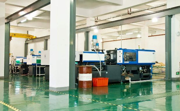 注塑模具成型制品，如果表面有裂紋該如何解決？