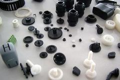 影響塑料制品收縮率的因素有哪些？